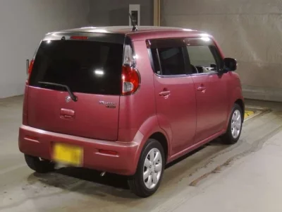 Suzuki MRWAGON