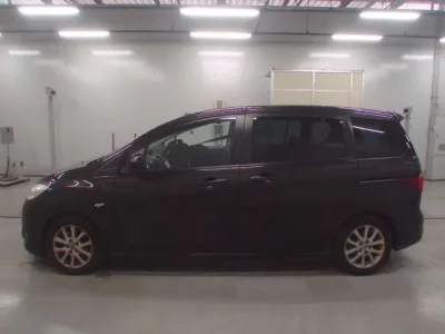 Nissan LAFESTA
