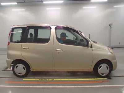 Toyota FUNCARGO