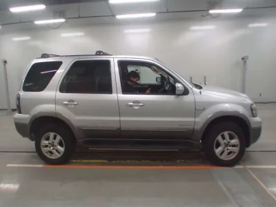 Ford ESCAPE