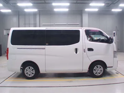 Nissan CARAVAN VAN