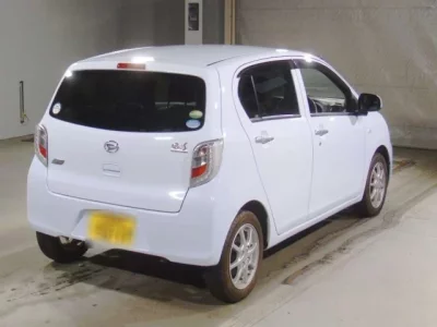 Daihatsu MIRA E S