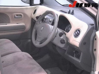 Suzuki MRWAGON