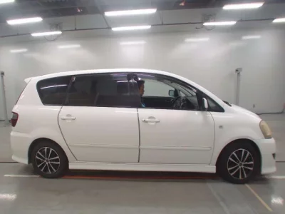 Toyota IPSUM