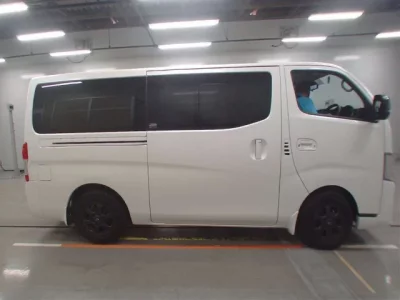 Nissan CARAVAN VAN