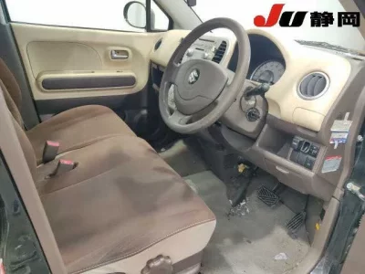 Suzuki MRWAGON