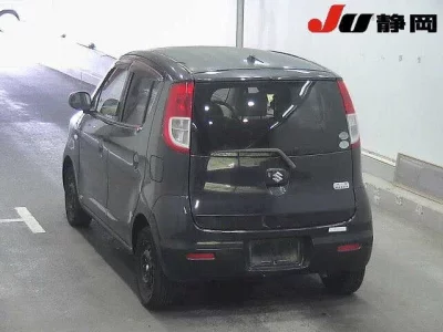 Suzuki MRWAGON