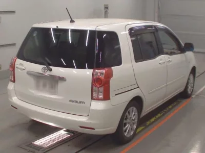 Toyota RAUM