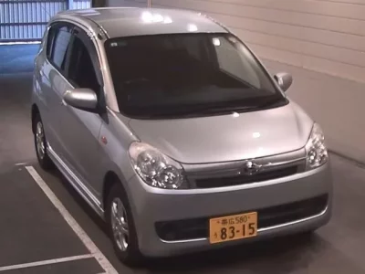 Daihatsu MIRA