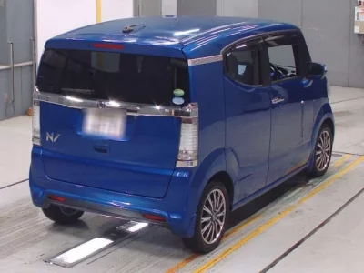 Honda N BOX SLASH