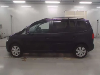 Volkswagen GOLF TOURAN