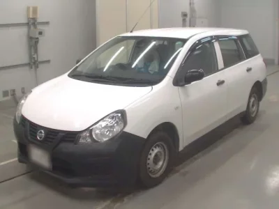Nissan AD