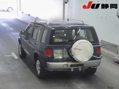 Nissan RASHEEN