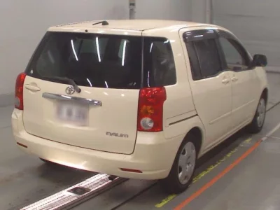 Toyota RAUM