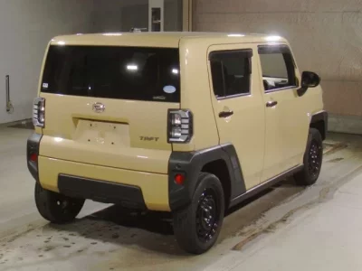 Daihatsu TAFT