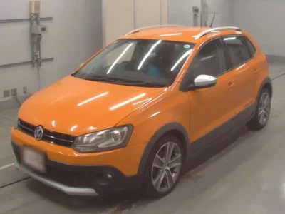 Volkswagen CROSS POLO