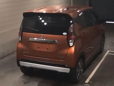 Mitsubishi EK X