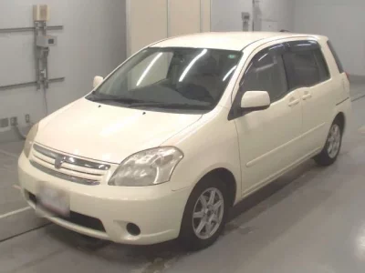 Toyota RAUM