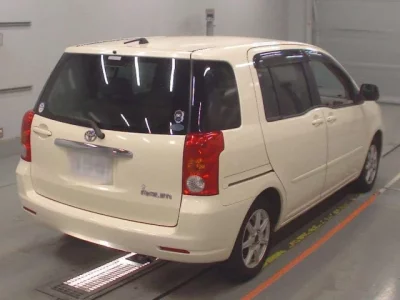 Toyota RAUM