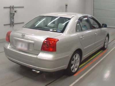 Toyota AVENSIS SEDAN