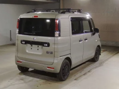 Suzuki SPACIA BASE