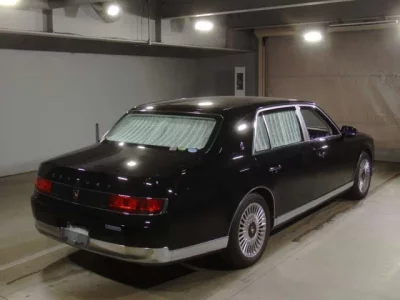 Toyota CENTURY