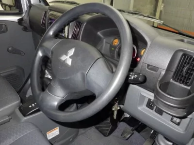 Mitsubishi MINICAB MIEV