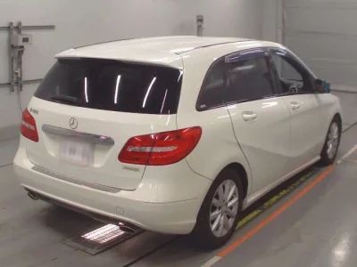 Mercedes-Benz B CLASS