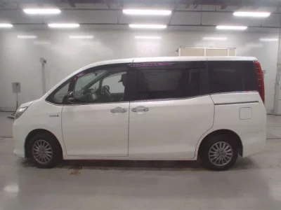 Toyota ESQUIRE