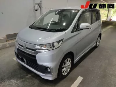 Mitsubishi EK CUSTOM
