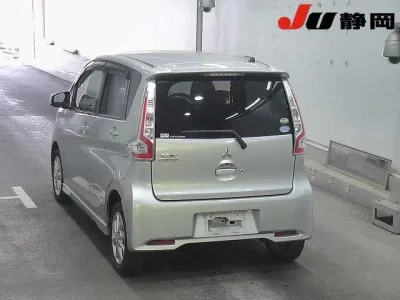 Mitsubishi EK CUSTOM