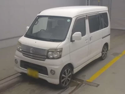 Daihatsu Atrai Wagon