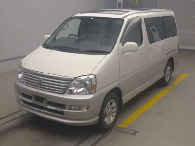 Toyota HIACE REGIUS