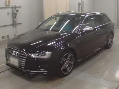 Audi S4