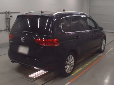Volkswagen GOLF TOURAN