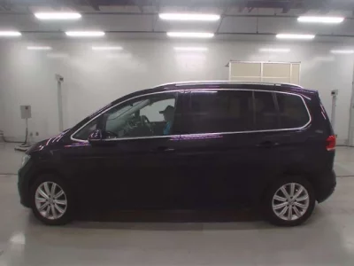 Volkswagen GOLF TOURAN