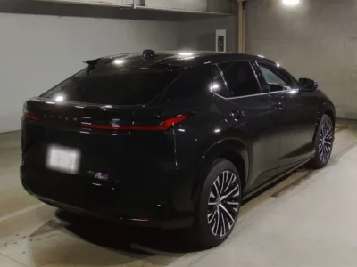 Lexus RZ