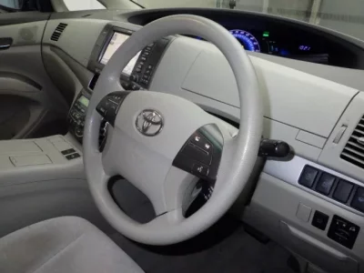 Toyota ESTIMA HYBRID
