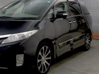 Toyota ESTIMA HYBRID