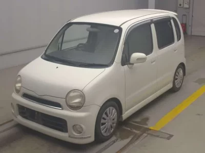 Daihatsu MOVE LATTE