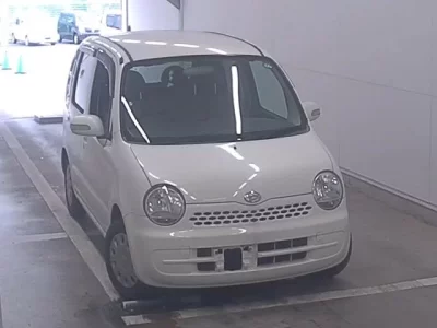 Daihatsu MOVE LATTE