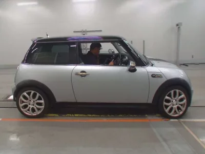 BMW MINI