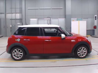 BMW MINI