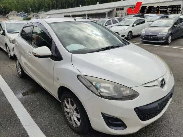 Mazda DEMIO