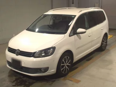 Volkswagen GOLF TOURAN