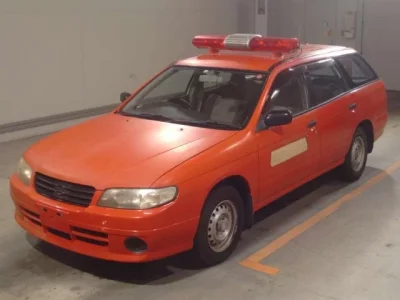 Nissan EXPERT