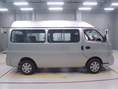 Nissan CARAVAN BUS