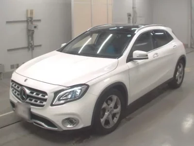 Mercedes-Benz GLA CLASS