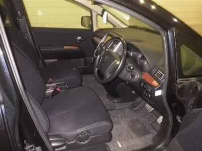 Nissan PRESAGE