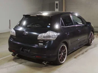 Toyota BLADE